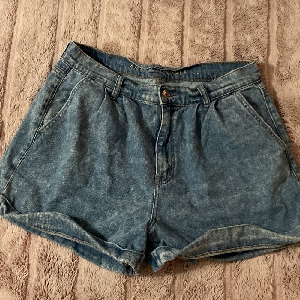 American Eagle Outfitters mom shorts size 10